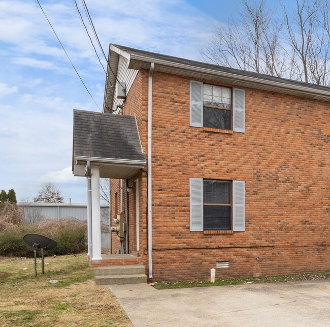 property at 1620 Baltimore Dr