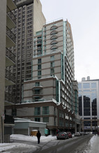 Manhattan Condominiums in Montréal, QC - Building Photo - Building Photo