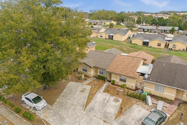 1267 Woodman Way in Orlando, FL - Building Photo - Building Photo