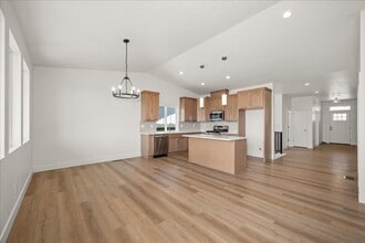 4233 Tolliver Ct in Spokane, WA - Building Photo - Building Photo