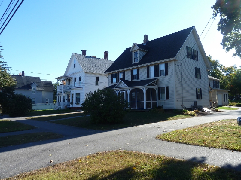 147 N State St in Concord, NH - Foto de edificio