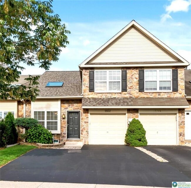 property at 5502 Tanglewood Ln