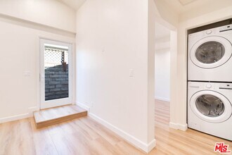 8326 Beckford Ave in Los Angeles, CA - Building Photo - Building Photo