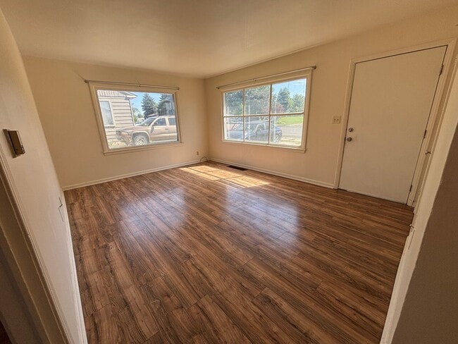 910 S King St in Airway Heights, WA - Building Photo - Building Photo