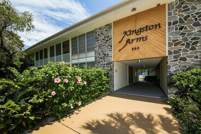 500 S Washington Dr in Sarasota, FL - Building Photo - Building Photo