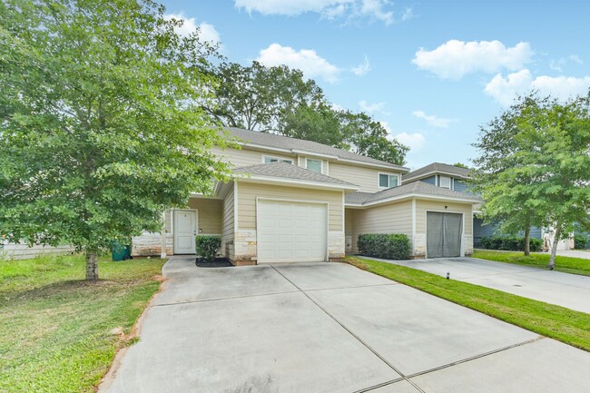 property at 914 Shady Ln