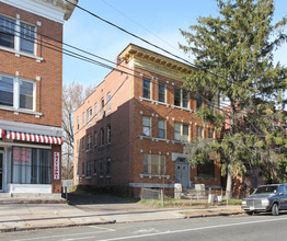 79-81 Barbour St in Hartford, CT - Building Photo - Building Photo