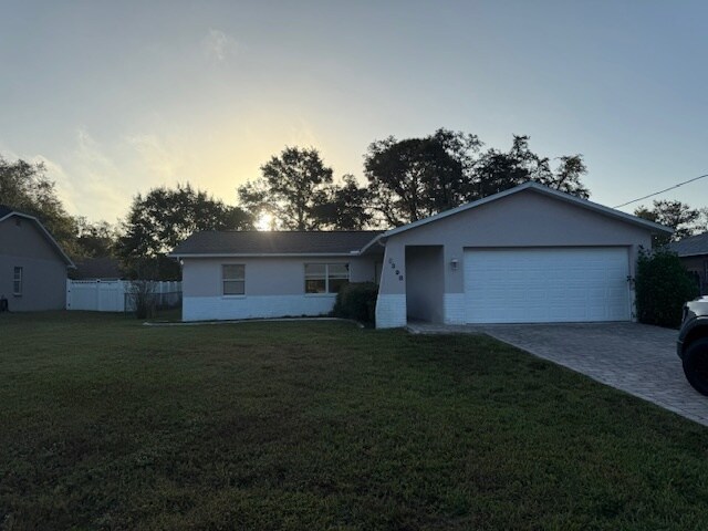 5398 Colchester Ave in Spring Hill, FL - Building Photo
