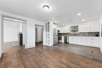 3694 Grandy Ave in Jacksonville, FL - Building Photo - Building Photo