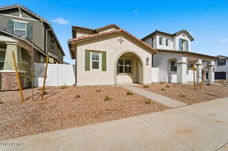 8336 E Peterson Ave in Mesa, AZ - Building Photo - Building Photo