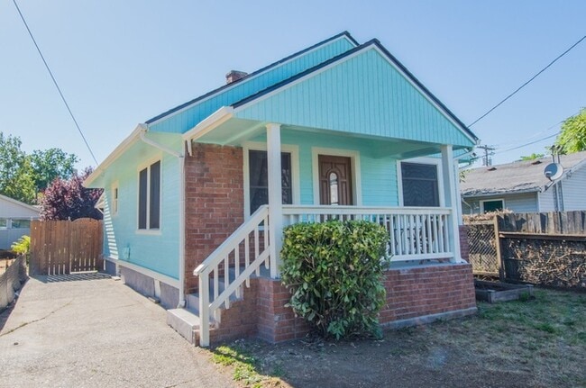 5409 NE 16th Ave in Portland, OR - Foto de edificio - Building Photo