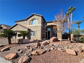 10134 Reflection Brook Ave in Las Vegas, NV - Building Photo - Building Photo