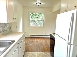 9210 SE Gladstone St in Portland, OR - Building Photo - Building Photo