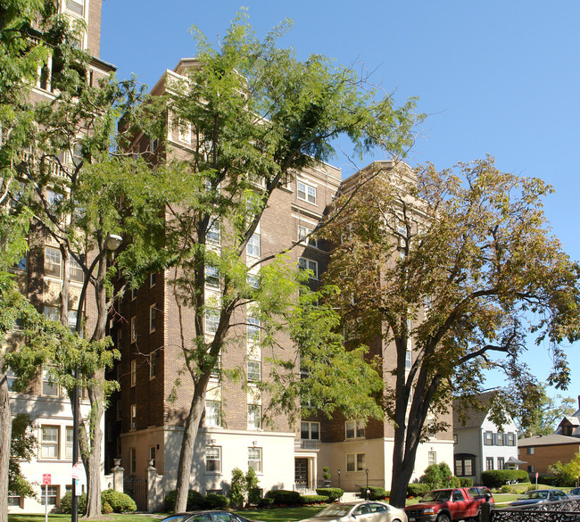 83 Bryant St in Buffalo, NY - Foto de edificio - Building Photo