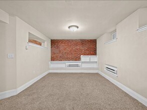 2068 N Clarkson St in Denver, CO - Building Photo - Building Photo