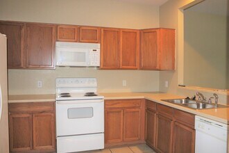 13304 Bristow Dawn in San Antonio, TX - Building Photo - Building Photo