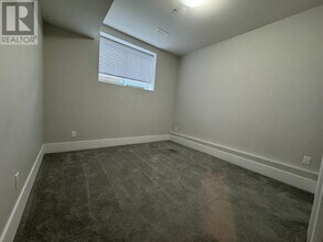 24735 101B Ave in Maple Ridge, BC - Building Photo - Building Photo