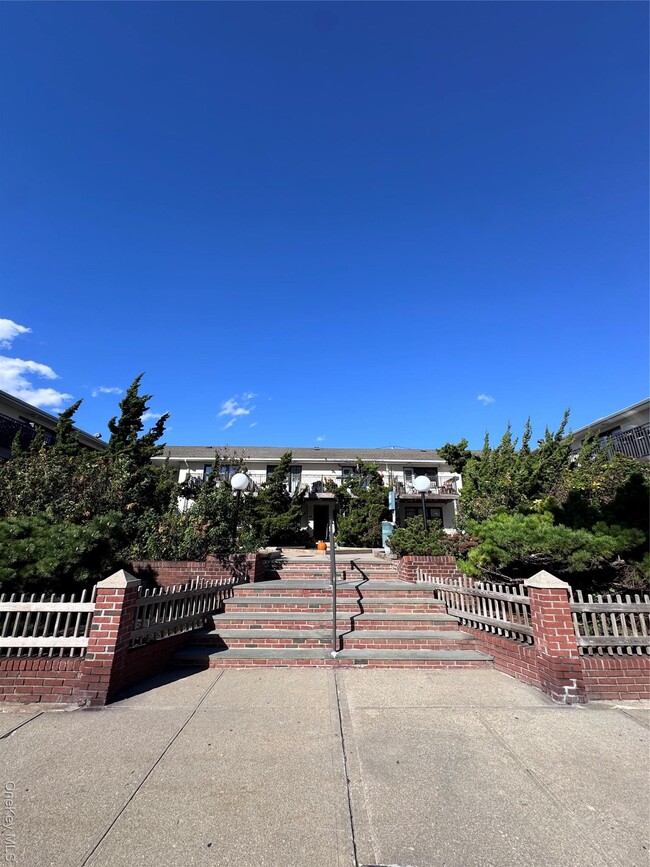 property at 65 W Broadway