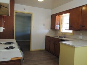 1813 Petroleum Dr in Odessa, TX - Building Photo - Building Photo