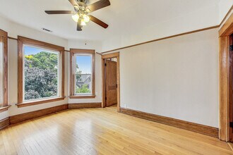 1312 W Nelson St in Chicago, IL - Building Photo - Building Photo