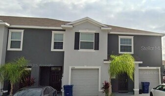 2884 Evergreen Elm Pass in Wesley Chapel, FL - Building Photo