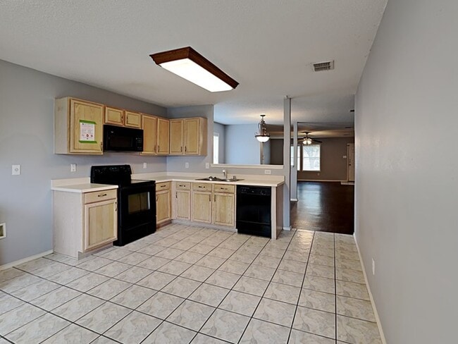 2008 Shawnee Trail in Justin, TX - Building Photo - Building Photo