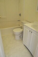 533 Monroe St in Hoboken, NJ - Building Photo - Building Photo