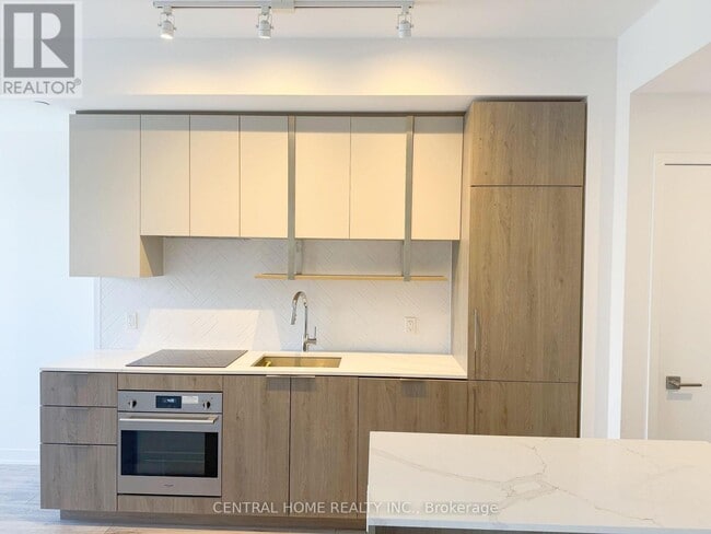 property at 15 Holmes Ave