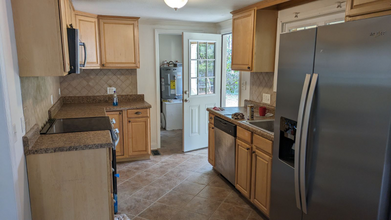 1712 Azalea Dr in Valdosta, GA - Building Photo - Building Photo