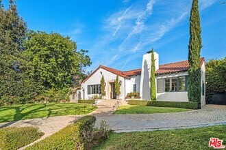 514 Walden Dr in Beverly Hills, CA - Building Photo - Building Photo