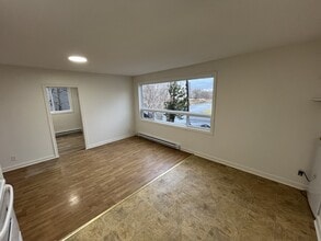 7 Bennett Ave in St John's, NL - Building Photo - Building Photo