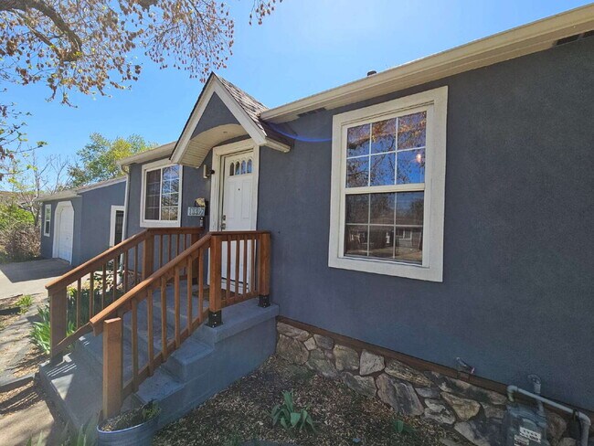 1332 W Virginia Ave in Denver, CO - Building Photo - Building Photo