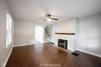 5684 N College Ave in Indianapolis, IN - Building Photo - Building Photo
