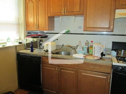 1412 Commonwealth Avenue, Unit 19A in Boston, MA - Building Photo
