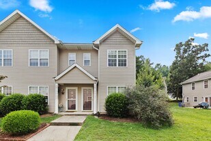 51 Stafford Ct in Fletcher, NC - Building Photo