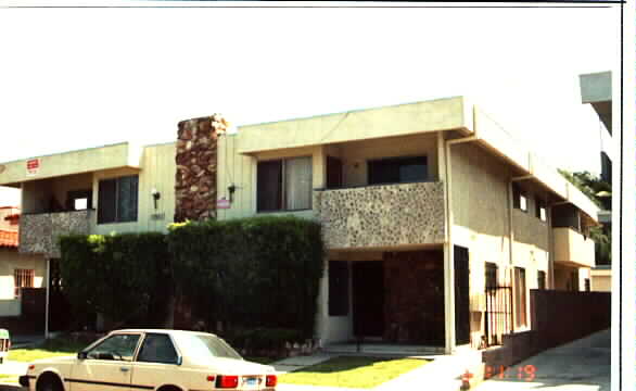 11858 Oxford Ave in Hawthorne, CA - Building Photo - Building Photo