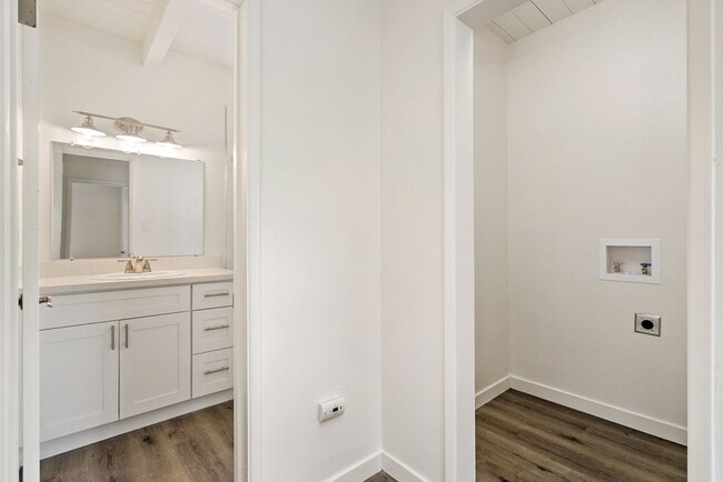 524 Dana St in San Luis Obispo, CA - Building Photo - Building Photo