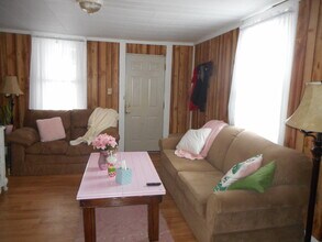 102 5th St in California, PA - Building Photo - Building Photo