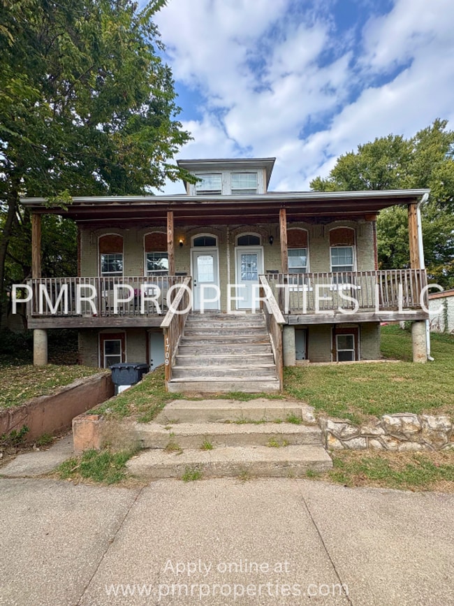 property at 1709-1711 Howard St