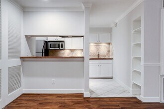 3131 Cummins St in Houston, TX - Building Photo - Building Photo