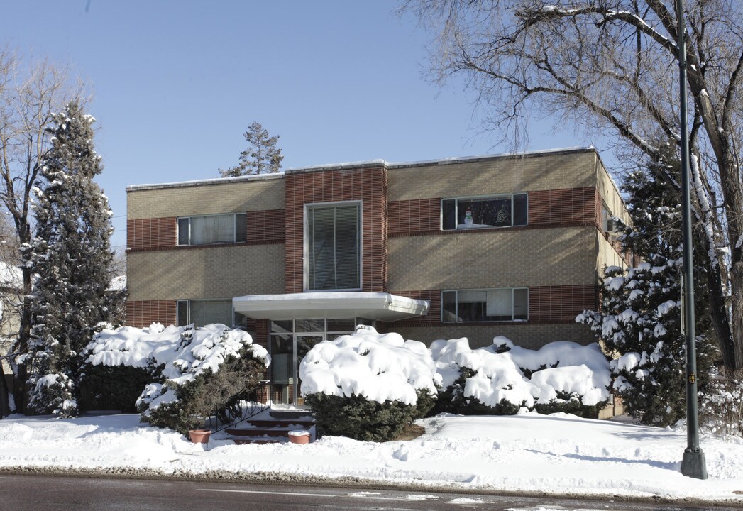 322 University Blvd in Denver, CO - Foto de edificio