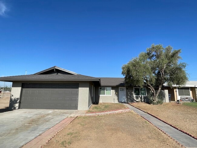 property at 361 N 8th St