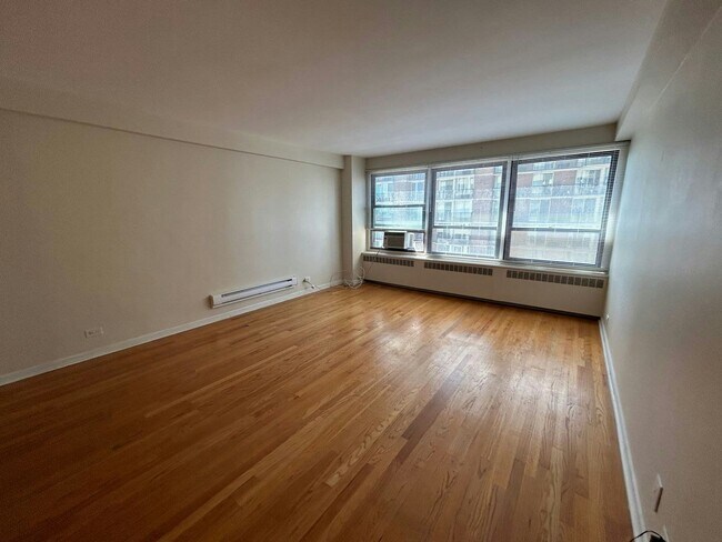 property at 4180.1 N Marine Dr