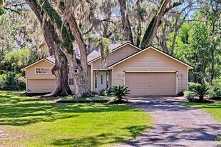 6505 SW 135 Pl in Archer, FL - Building Photo