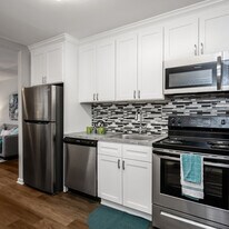 The Flats at Marlowe in Charlotte, NC - Building Photo