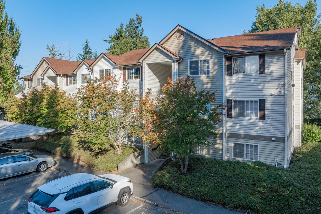 Aspen Creek Apartments in Puyallup, WA - Foto de edificio