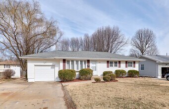 255 Florisota Dr in Florissant, MO - Building Photo - Building Photo