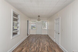 802 Rue Max St in Pensacola, FL - Building Photo - Building Photo