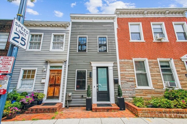 property at 1521 9th St NW