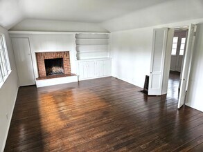 8531 Rosewood Ave, Unit 8531 in West Hollywood, CA - Foto de edificio - Building Photo